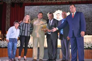 Mesa diretora Homenageado Wilson Soares Leite