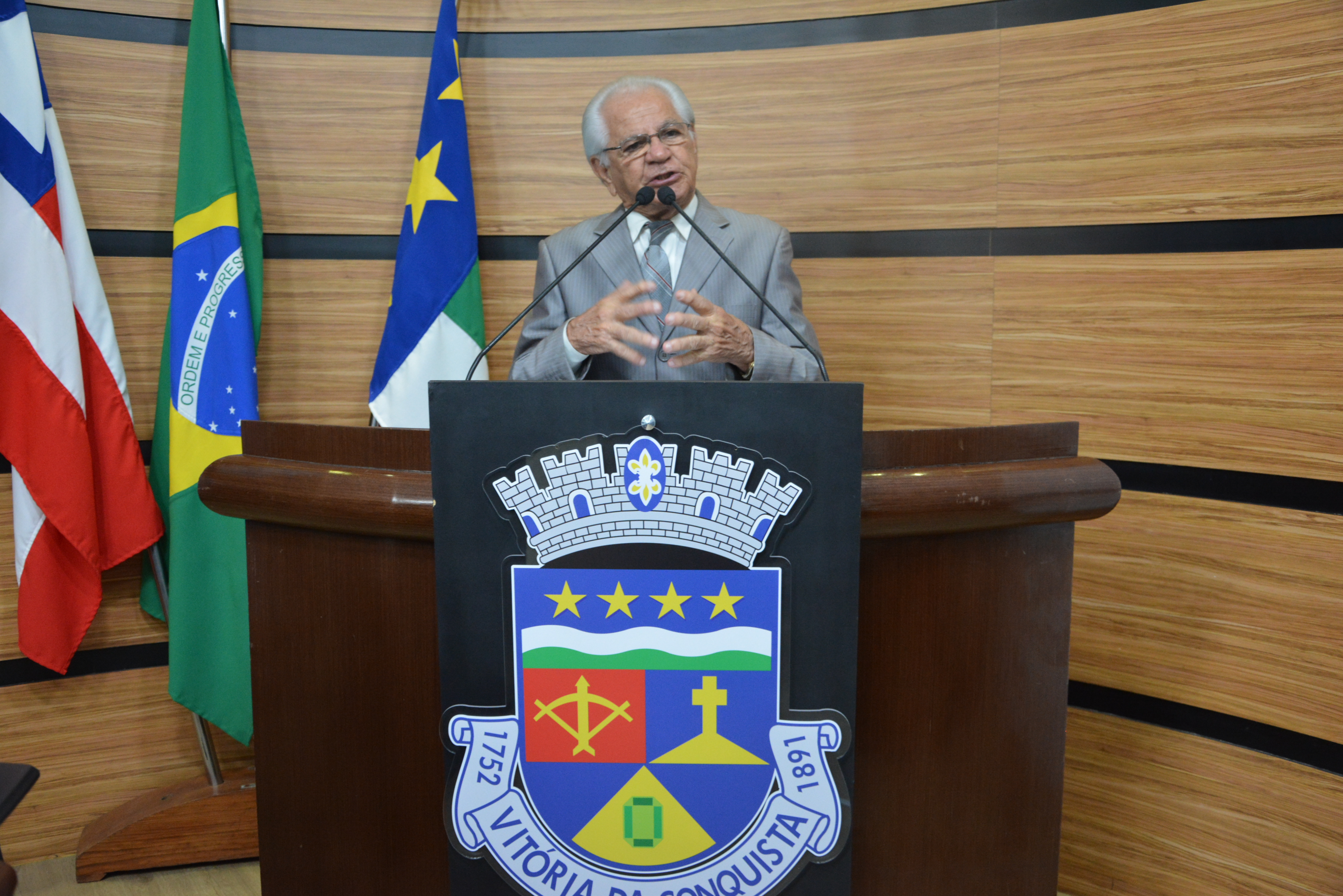 Imagem Álvaro Pithon parabeniza prefeito por participar de evento do Banco do Nordeste