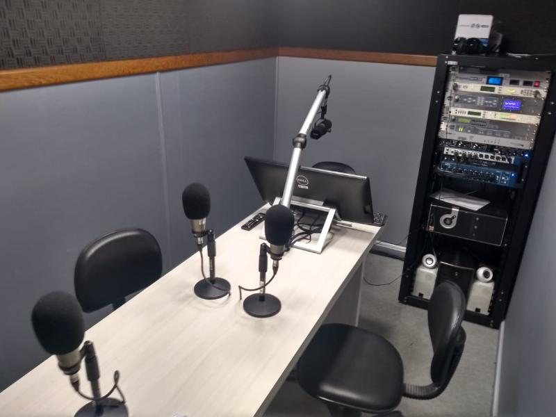 Instalações da Rádio Câmara FM 90.3 serão inauguradas nesta quarta, 30 -  Câmara Municipal de Vitória da Conquista