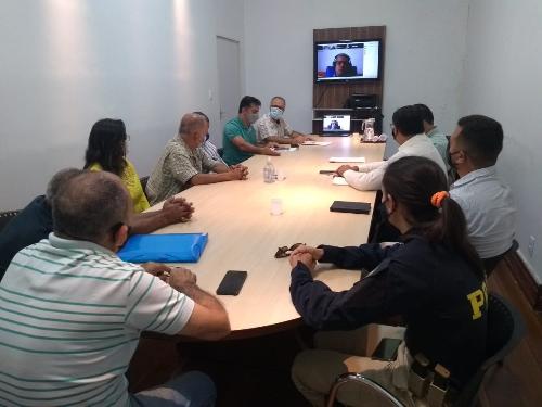 Imagem Após reunião com moradores, prefeitura e ANTT, Câmara levará  cobranças à presidência da Via Bahia