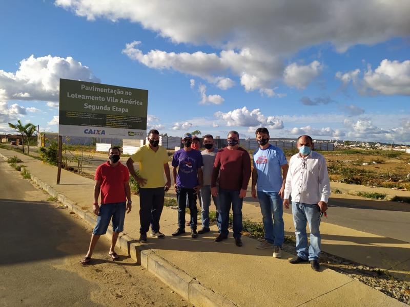 Imagem Comissão de Obras e Serviços Públicos visita Bairro Vila América para acompanhar obras não concluídas