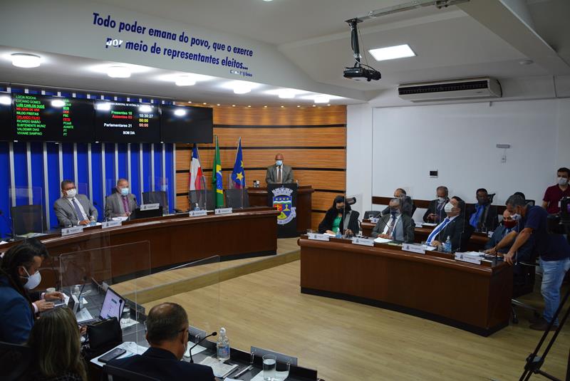 Imagem Projeto que reajusta salário dos servidores municipais tem votação favorável