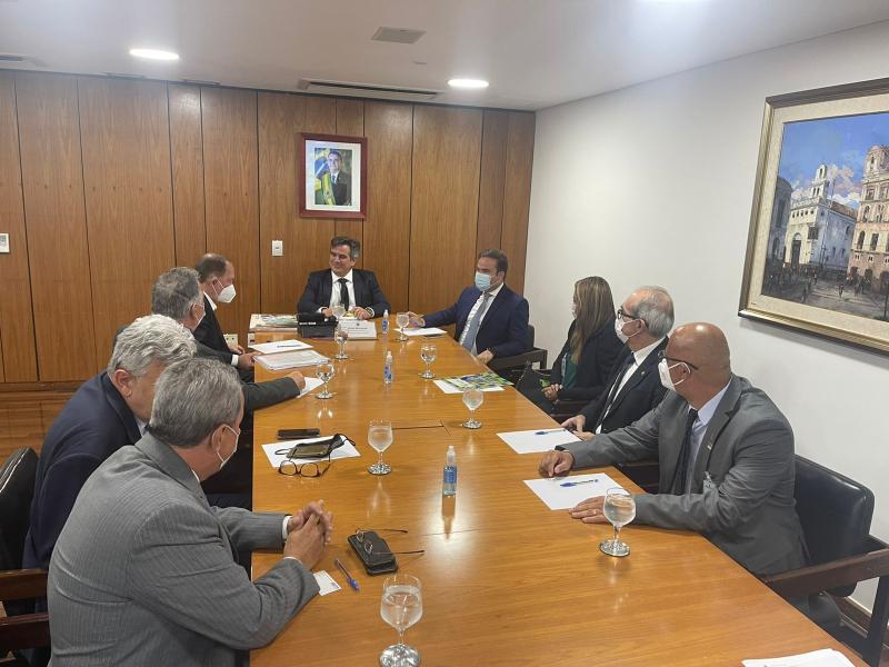 Imagem Em reunião na Casa Civil, presidente da Câmara pede devolução da área do aeroporto e Barragem do Rio Pardo 