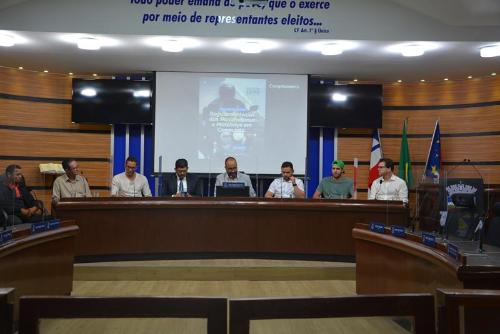 Imagem Audiência pública discute regulamentação de motofretistas e motoboys em Vitória da Conquista