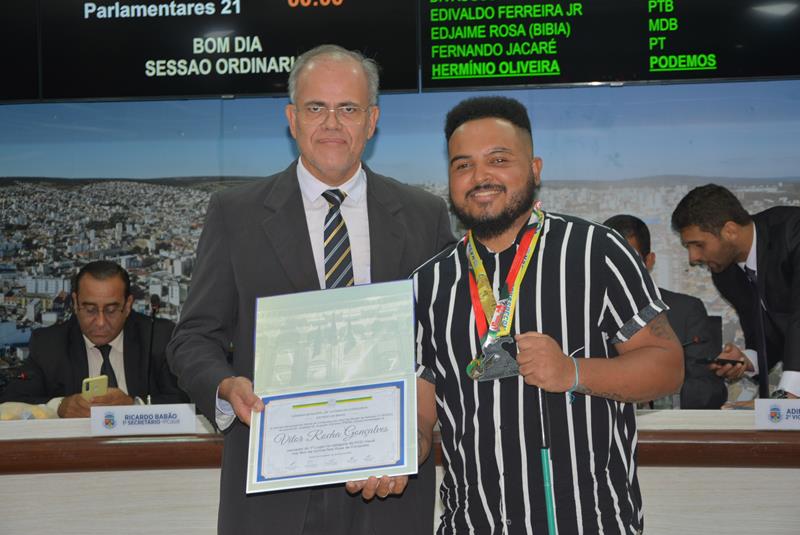 Imagem Câmara manifesta Aplauso ao atleta PCD Vitor Rocha Gonçalves