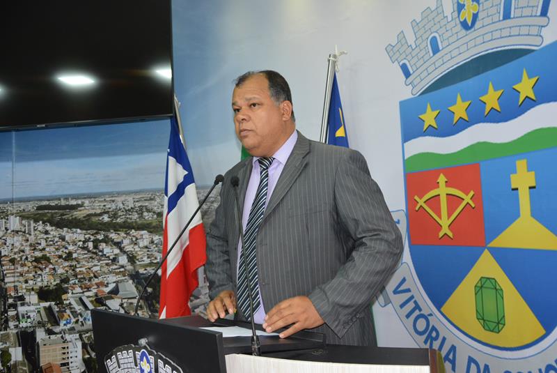 Imagem Nelson de Vivi celebra derrubada da liminar que impedia tramitação do pedido de empréstimo de 160 milhões da Prefeitura
