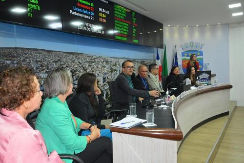 Imagem Em sessão especial, Câmara debate câncer do colo de útero e aponta propostas para problemática no município