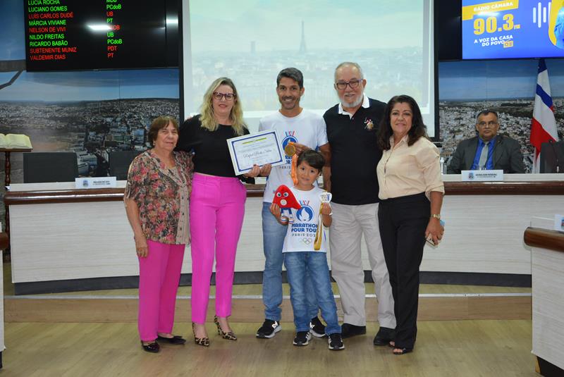 Imagem Maratonista é homenageado pela Câmara