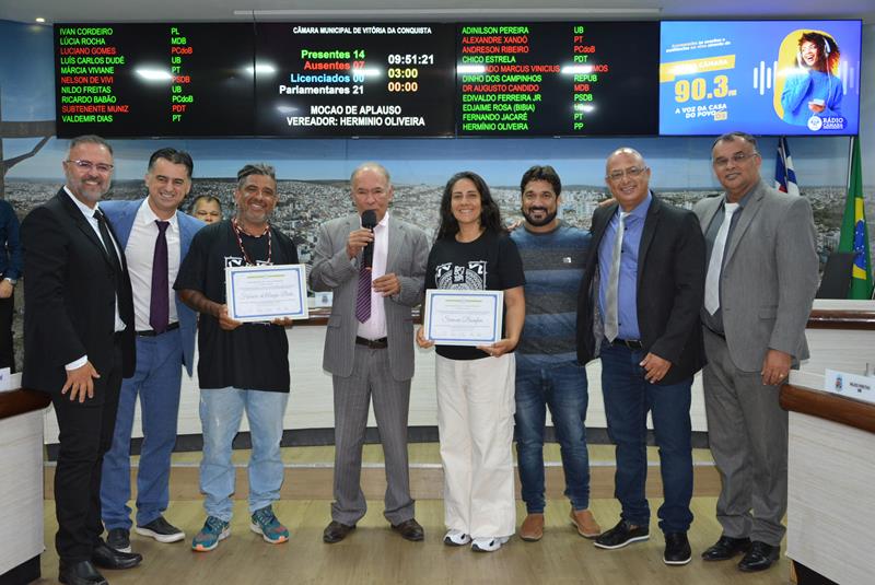 Imagem  Câmara Municipal homenageia organizadores da Conquista Expotattoo