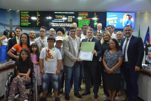 Imagem Câmara Municipal faz homenagem à Apae por participação nas Olimpíadas das Apaes da Bahia