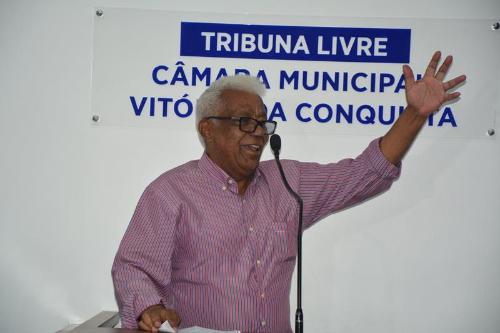 Imagem  Câmara homenageia Zé da Paz com nome de praça na Morada dos Pássaros