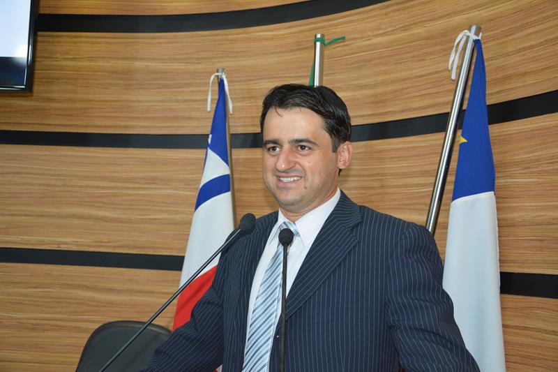 Imagem Jacaré cobra que prefeitura apresente datas para execução de emendas impositivas