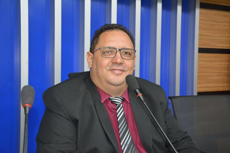 Imagem Luciano destaca visita à Câmara Municipal de Salvador