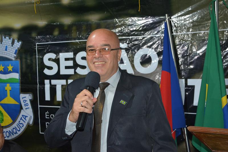 Imagem Osmário diz que prefeito está cumprindo promessas de campanha