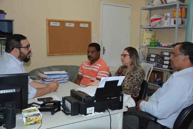 Imagem Comissão de Saúde visita hospital Esaú Matos