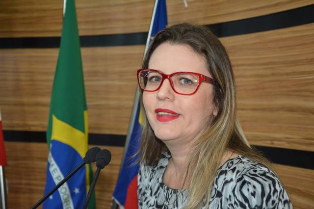 Imagem Viviane denuncia mais irregularidades na gestão municipal