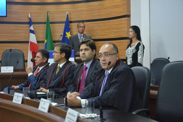 Imagem Câmara Municipal abriga sessão de julgamento do TRE - BA