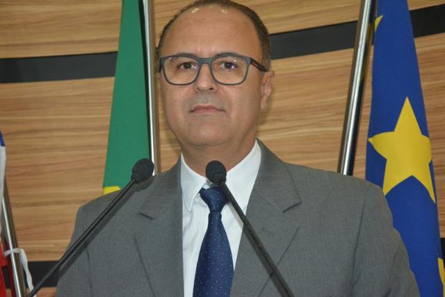 Imagem Valdemir Dias denuncia mais uma privatização do Governo Herzem