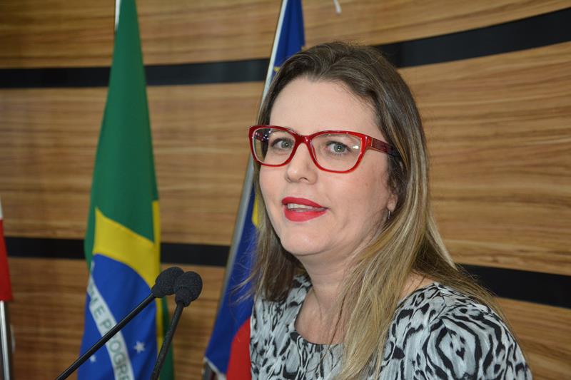 Imagem Viviane denuncia mais irregularidades na gestão municipal