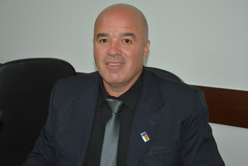Imagem Osmário agradece o Executivo por reformas de escolas da zona rural