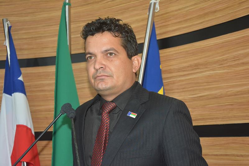 Imagem Salomão clamou: “O Brasil precisa de Jair Messias Bolsonaro”